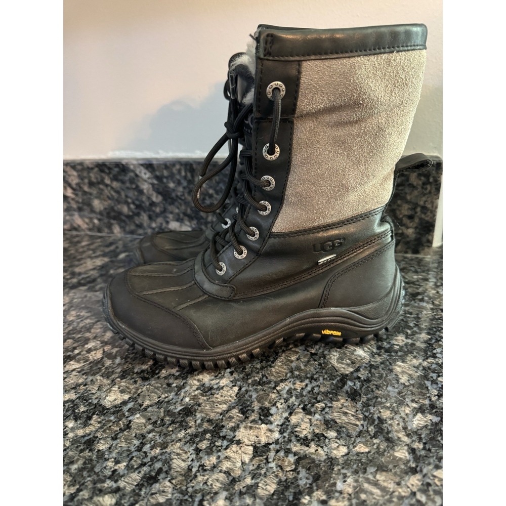UGG Australia Adirondack II Waterproof Boots Black Gray 1906 Womens Size 7 Snow